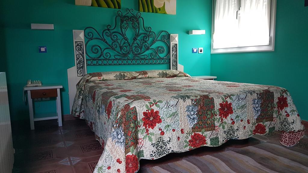 Viñas Hotel *